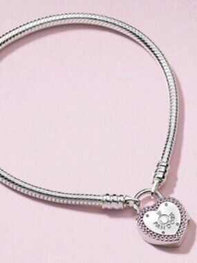 New Authentic Pandora Silver Bracelet Lock Your Promise Heart Bracelet
